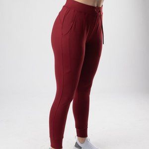 Alphalete Pro Elite Joggers Small Red